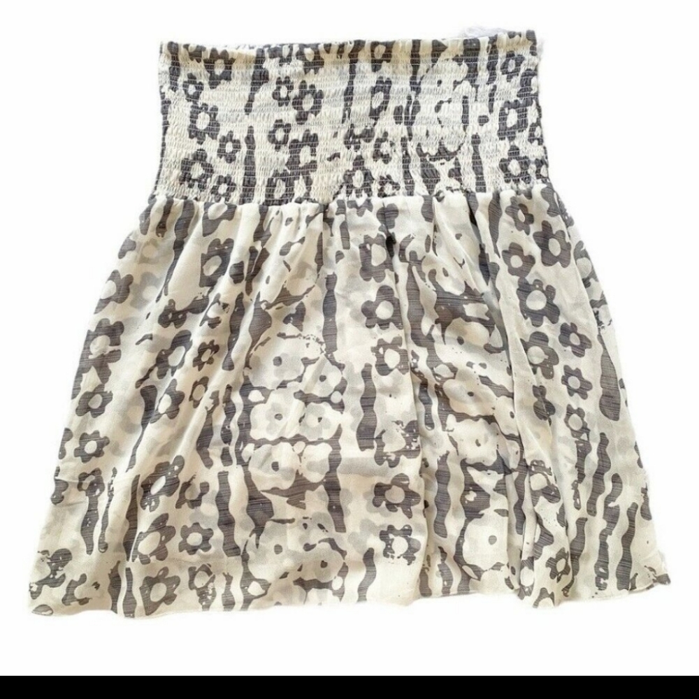 CAbi Le Flirt Smocked Waist Skirt Large